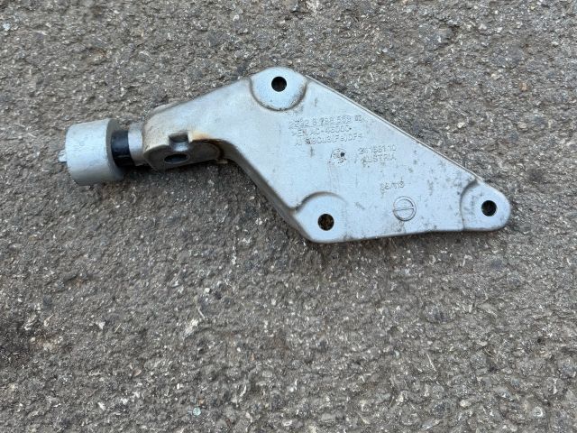 bontott BMW 5 F10 Váltó Tartó Bak (Pozíciófüggetlen)