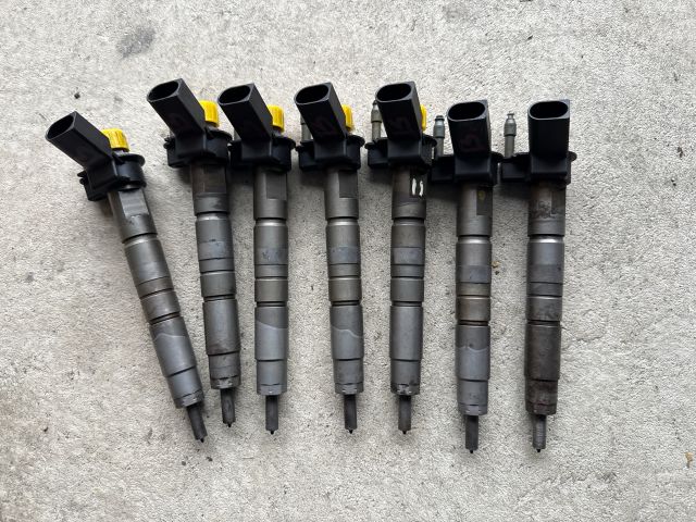 bontott BMW 5 F10 Porlasztó (1 db)