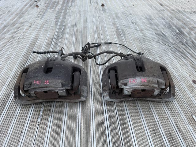 bontott BMW 5 F10 Féknyereg Munkahengerrel Szett