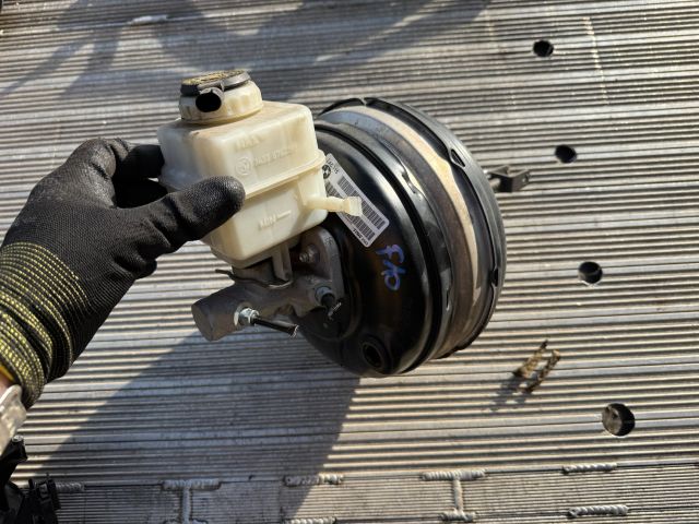 bontott BMW 5 F10 Főfékhenger