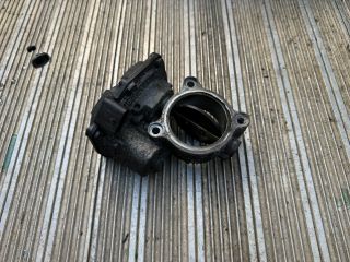 bontott BMW 5 F10 Fojtószelep (Elektromos)