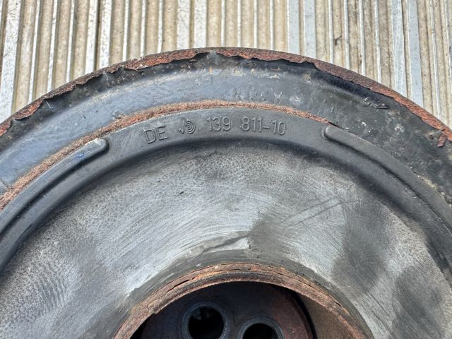 bontott BMW 5 F10 Főtengely Szíjtárcsa