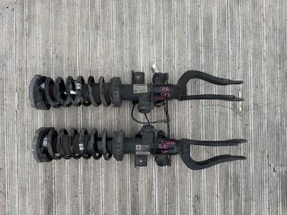 bontott BMW 5 F10 Jobb első Gólyaláb (Lengécsillapító, Rugó)