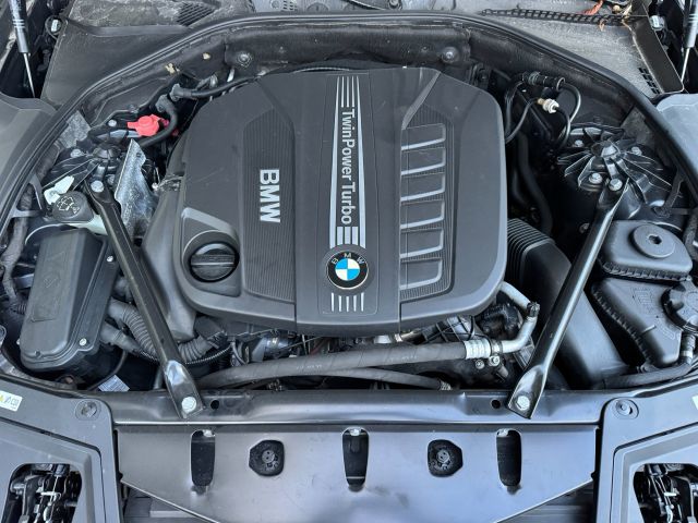 bontott BMW 5 F10 Motor (Fűzött blokk hengerfejjel)