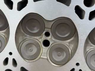 bontott BMW 5 F10 Hengerfej