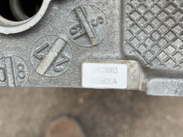 bontott BMW 5 F10 Hengerfej