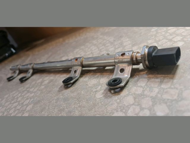 bontott BMW 5 F10 Közösnyomócső