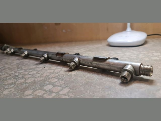 bontott BMW 5 F10 Közösnyomócső