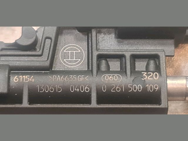 bontott BMW 5 F10 Porlasztó (1 db)