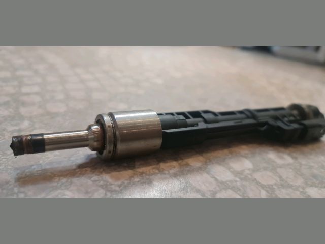 bontott BMW 5 F10 Porlasztó (1 db)