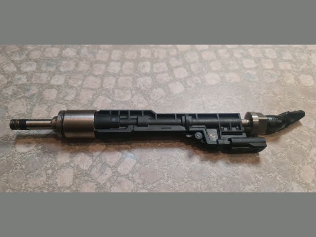 bontott BMW 5 F10 Porlasztó (1 db)