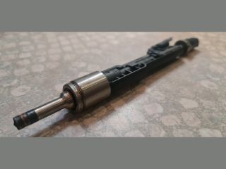 bontott BMW 5 F10 Porlasztó (1 db)