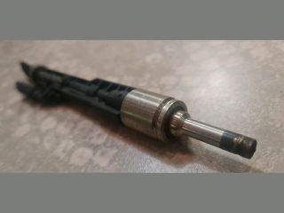 bontott BMW 5 F10 Porlasztó (1 db)