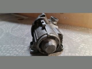 bontott BMW 5 F10 Vízpumpa