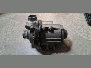 bontott BMW 5 F10 Vízpumpa