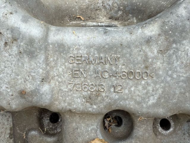 bontott BMW 5 F10 Olajteknő