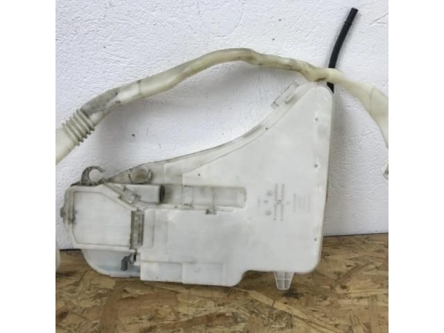 bontott BMW 5 F10 Ablakmosó Tartály