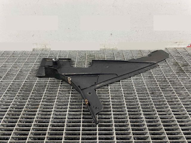 bontott BMW 5 F10 Alsó Motorburkolat