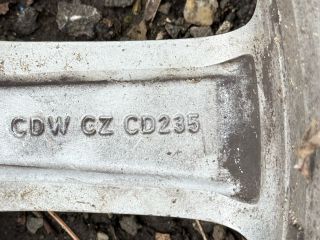 bontott BMW 5 F10 Alufelni (1 db)