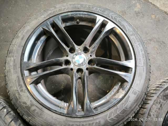 bontott BMW 5 F10 Alufelni Szett Gumival