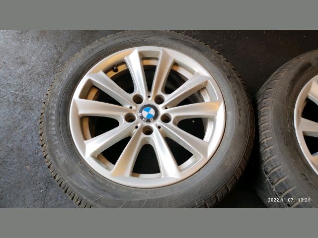 bontott BMW 5 F10 Alufelni Szett Gumival