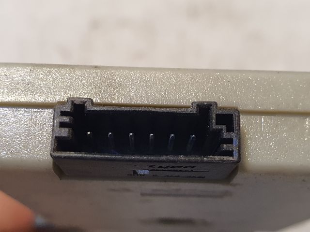 bontott BMW 5 F10 Antenna Erősítő