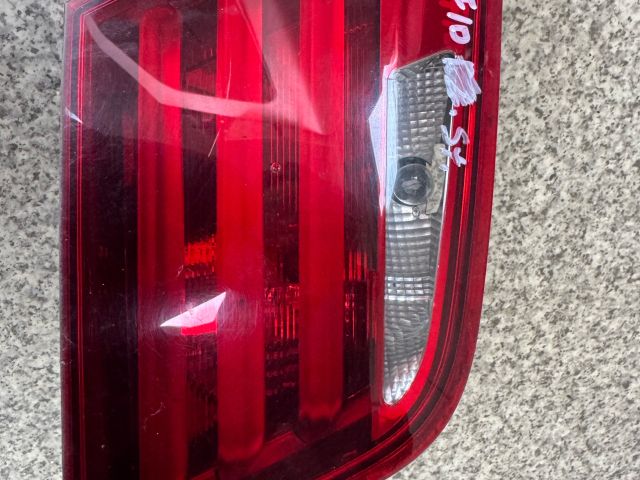 bontott BMW 5 F10 Bal Belső Hátsó Lámpa