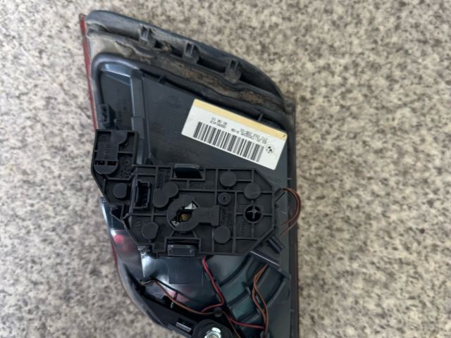 bontott BMW 5 F10 Bal Belső Hátsó Lámpa