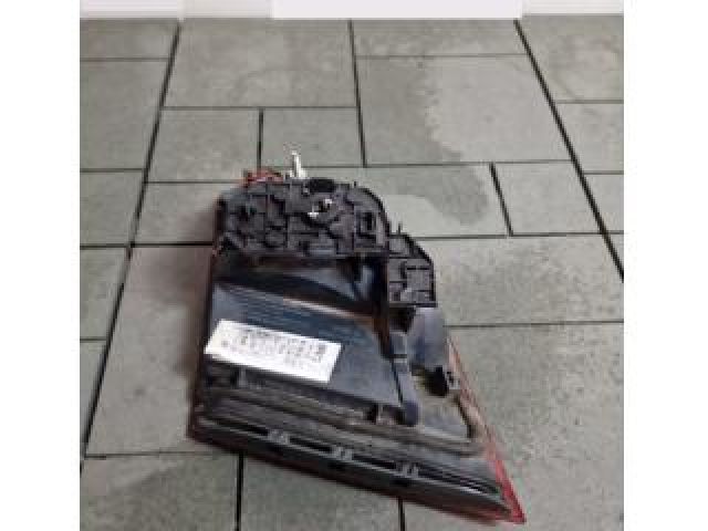 bontott BMW 5 F10 Bal Belső Hátsó Lámpa