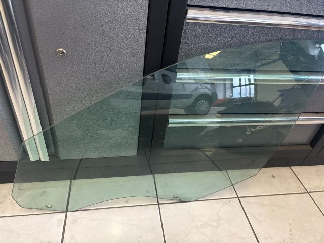 bontott BMW 5 F10 Bal első Ablak