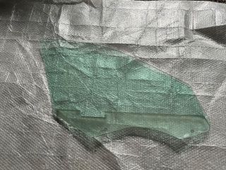 bontott BMW 5 F10 Bal első Ablak