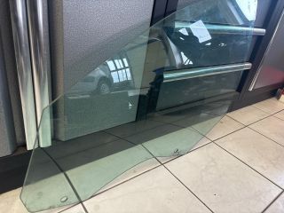 bontott BMW 5 F10 Bal első Ablak