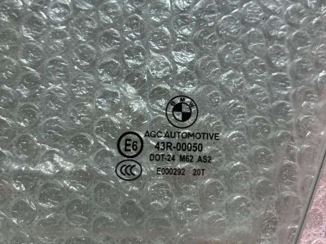 bontott BMW 5 F10 Bal első Ablak