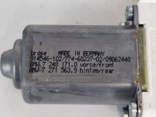 bontott BMW 5 F10 Bal első Ablakemelő Motor