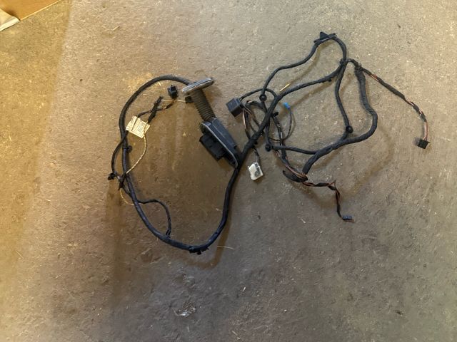 bontott BMW 5 F10 Bal első Ajtó Kábelköteg