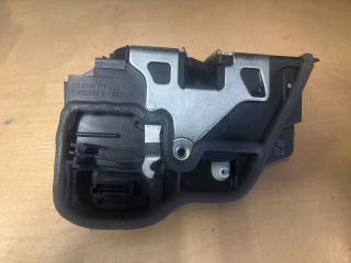 bontott BMW 5 F10 Bal első Ajtózár