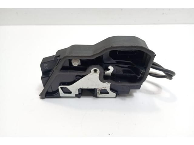 bontott BMW 5 F10 Bal első Ajtózár