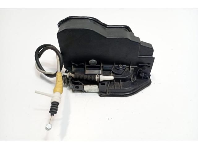 bontott BMW 5 F10 Bal első Ajtózár