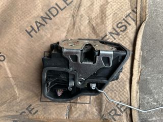 bontott BMW 5 F10 Bal első Ajtózár