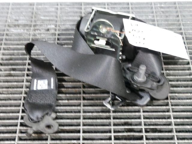 bontott BMW 5 F10 Bal első Biztonsági Öv