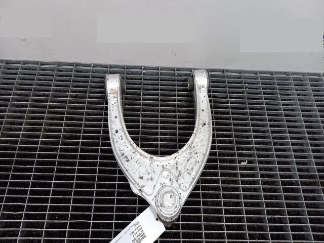 bontott BMW 5 F10 Bal első Felső Lengőkar