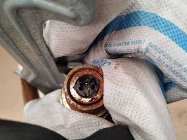 bontott BMW 5 F10 Bal első Függöny Légzsák