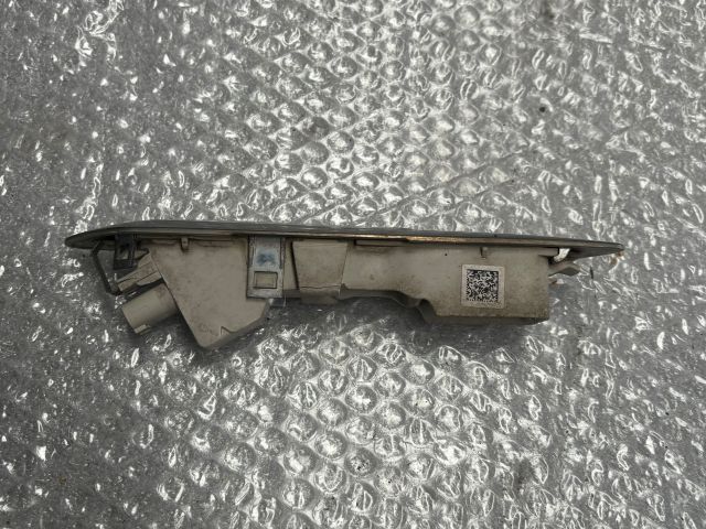 bontott BMW 5 F10 Bal első Irányjelző