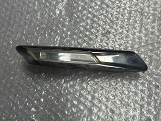bontott BMW 5 F10 Bal első Irányjelző