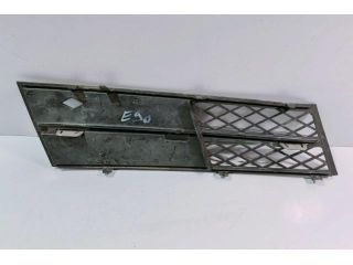 bontott BMW 5 F10 Bal első Lökhárító Díszléc