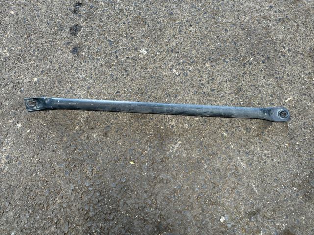 bontott BMW 5 F10 Bal első Lökhárító Merevítő Tartó (Fém)