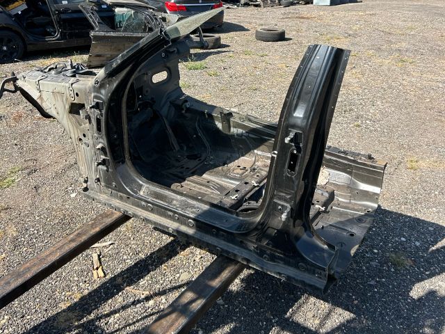 bontott BMW 5 F10 Bal első Negyed Karosszéria Csomag