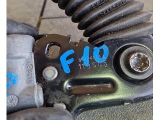bontott BMW 5 F10 Bal első Övfeszítő