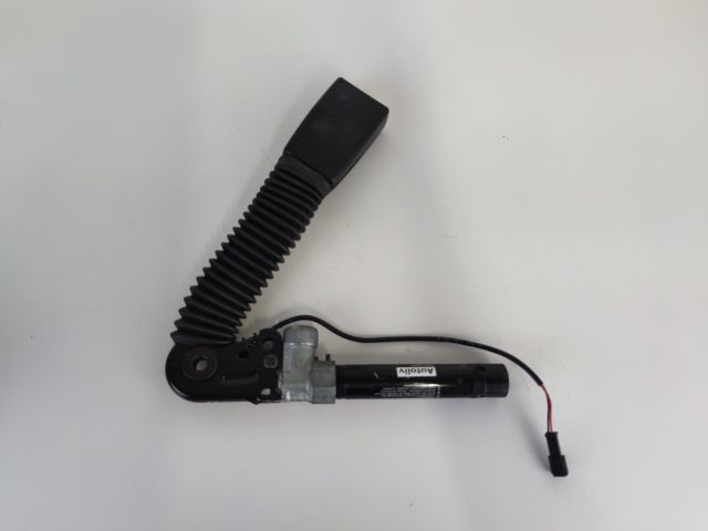 bontott BMW 5 F10 Bal első Övfeszítő