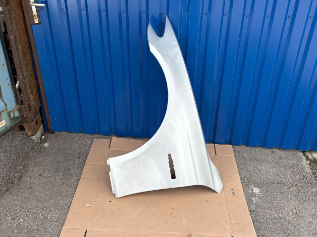 bontott BMW 5 F10 Bal első Sárvédő